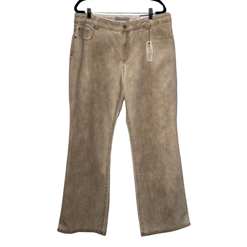 Chico's Platinum Barely Flare Jeans Khaki Pigment Size 3 Short NWT